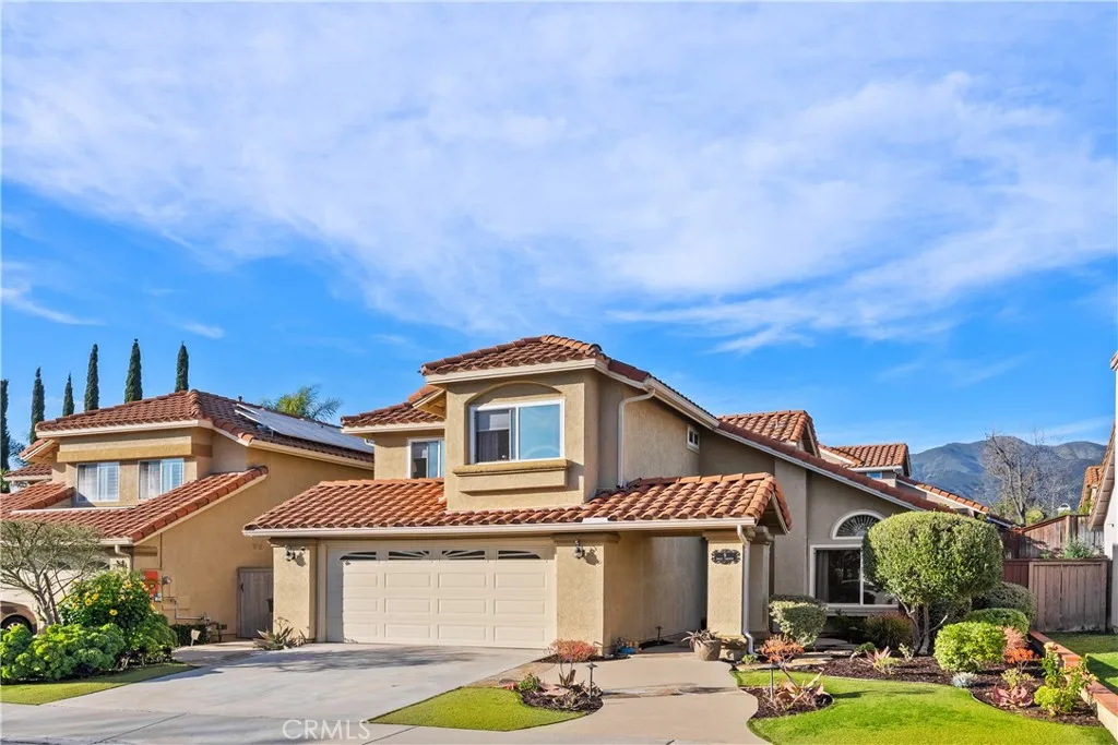 9 Calle Larspur, Rancho Santa Margarita, California 92688 home-pic-1