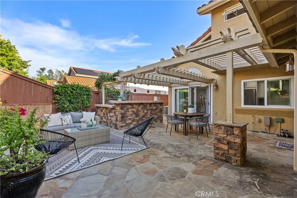 9 Calle Larspur, Rancho Santa Margarita, California 92688 home-pic-44
