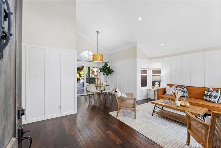 Living room & dining room w beautiful wood floors
