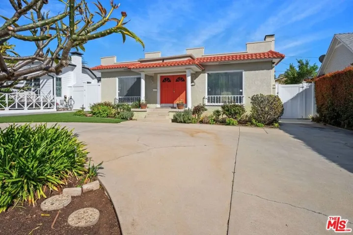 506 N Arden Boulevard, Los Angeles, California 90004