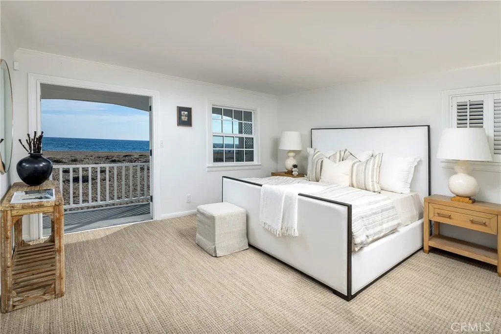 1516 E Ocean Front, Newport Beach, California 92661 home-pic-19