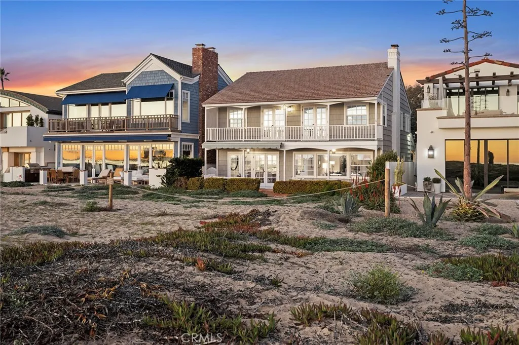 1516 E Ocean Front, Newport Beach, California 92661 home-pic-2