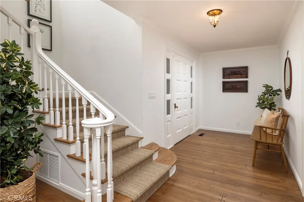 1516 E Ocean Front, Newport Beach, California 92661 home-pic-14