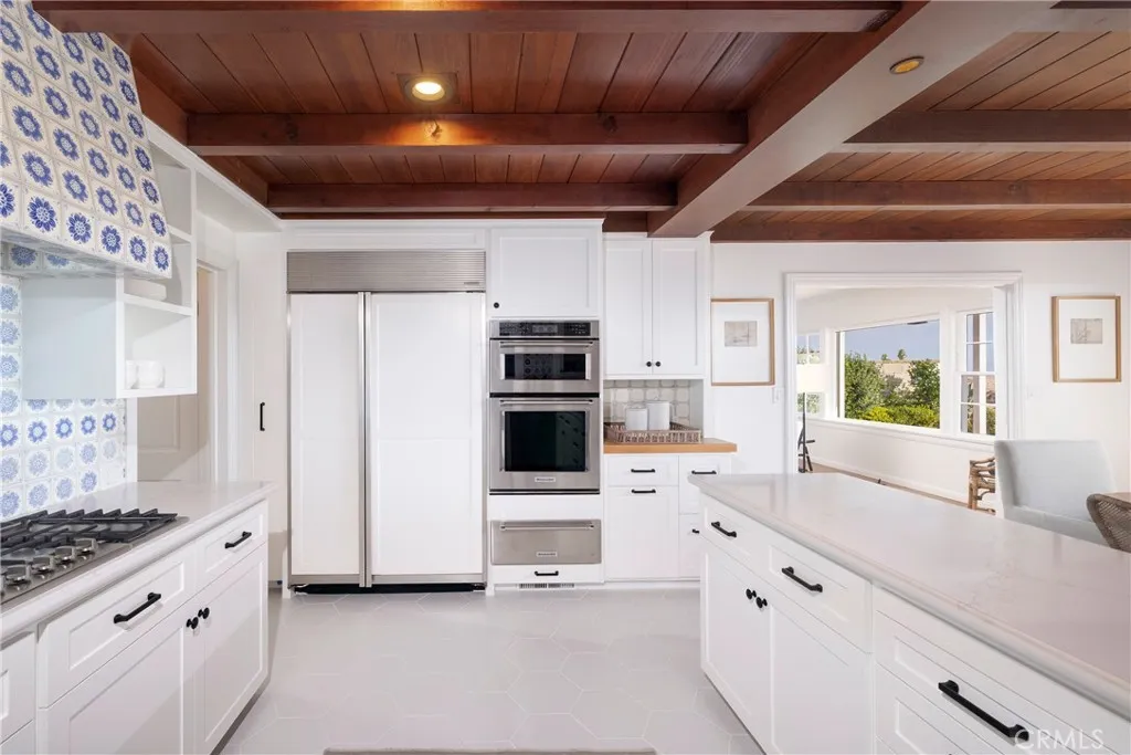 1516 E Ocean Front, Newport Beach, California 92661 home-pic-13