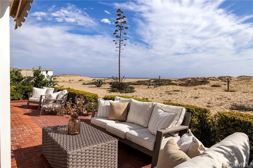 1516 E Ocean Front, Newport Beach, California 92661 home-pic-37