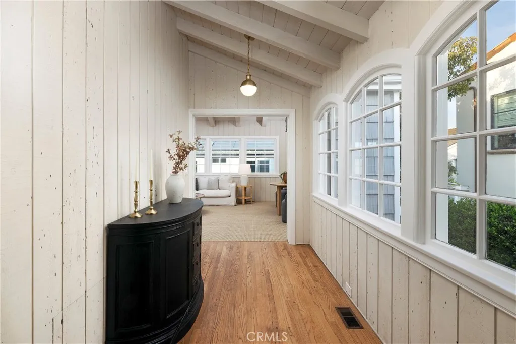 1516 E Ocean Front, Newport Beach, California 92661 home-pic-15