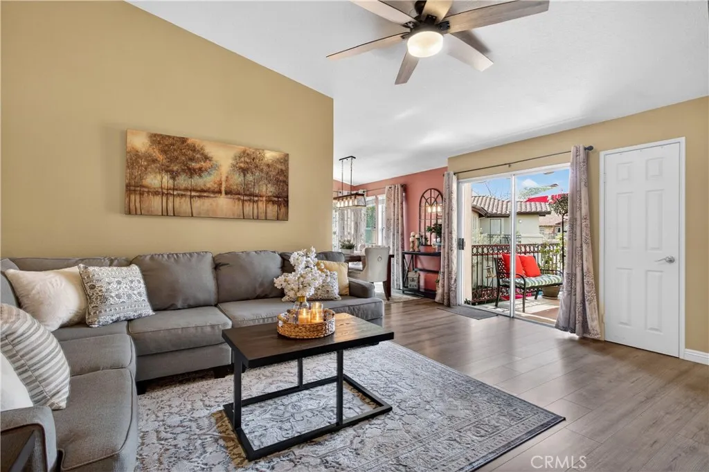 98 Pasto Rico, Rancho Santa Margarita, California 92688 home-pic-4