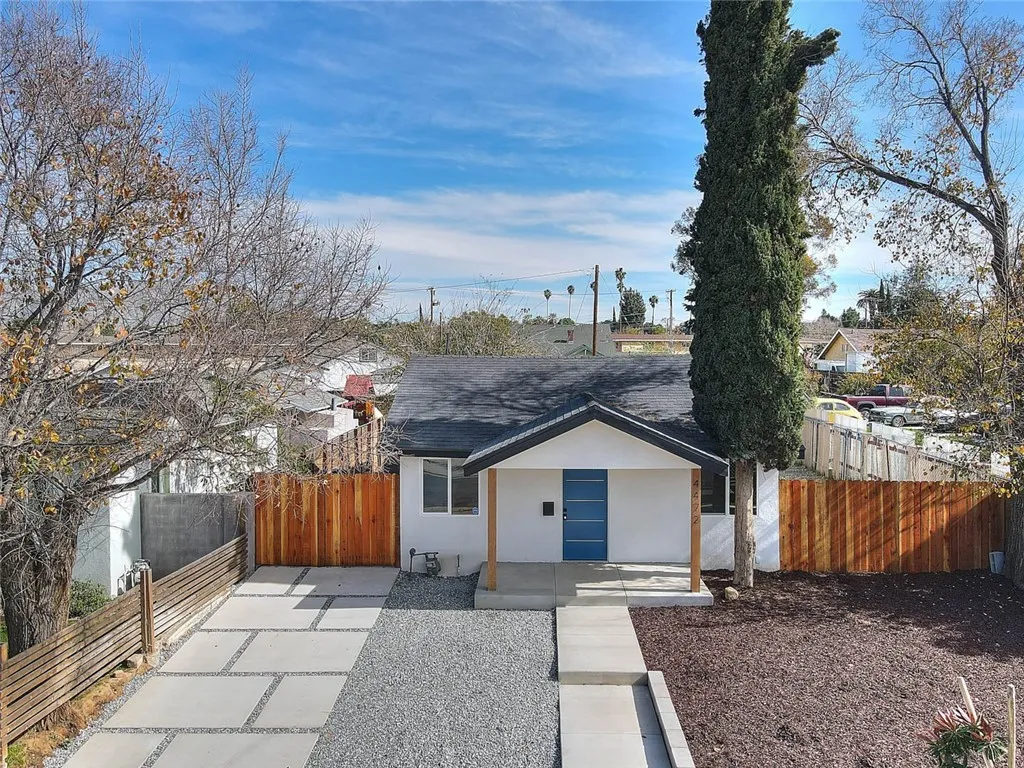 4472 Forest St., Riverside, California 92507 home-pic-2