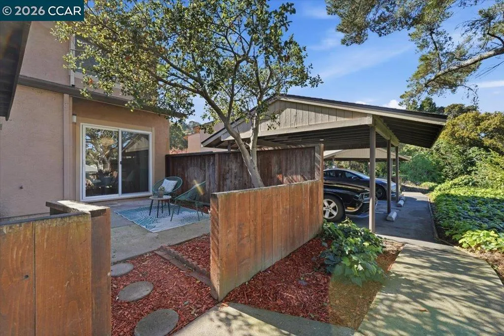 1824 1824 Tesoro Ct, Pinole, California 94564 home-pic-5