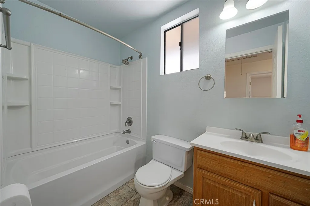 1991 Central Avenue 2, Highland, California 92346 home-pic-16