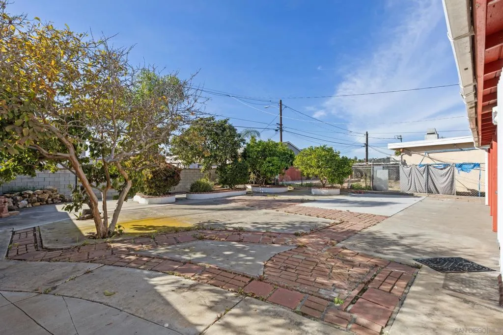 538 Paraiso Ave., Spring Valley, California 91977 home-pic-15