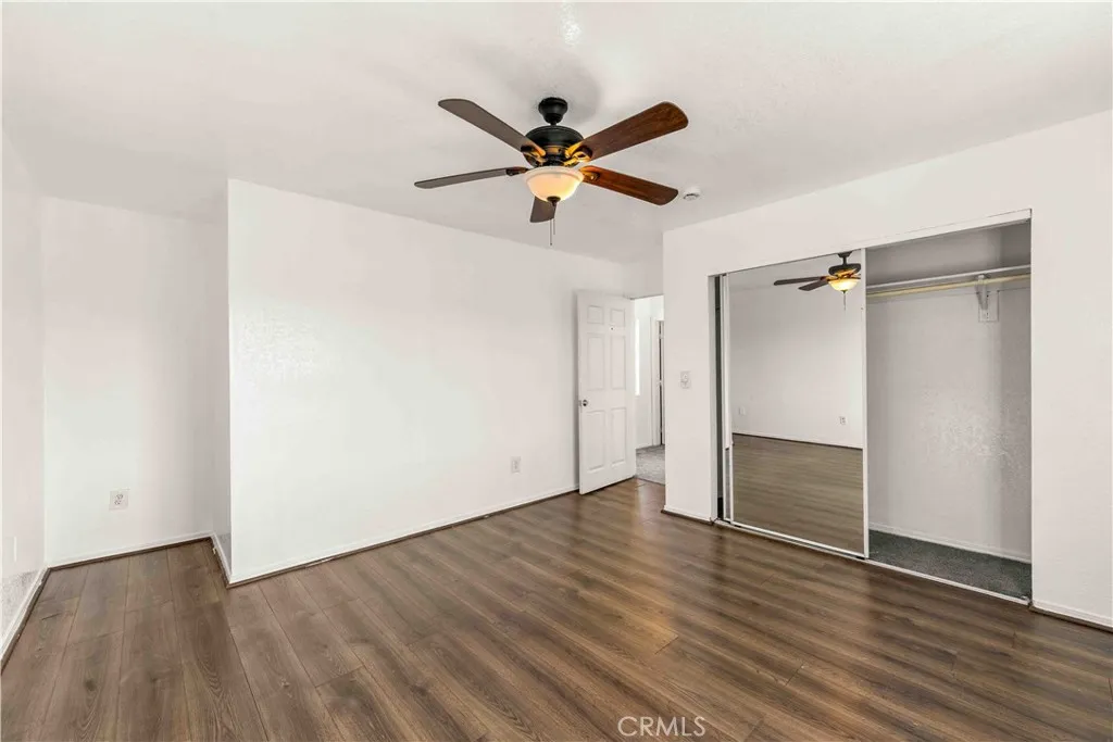 10868 Weigand, Los Angeles, California 90059 home-pic-19