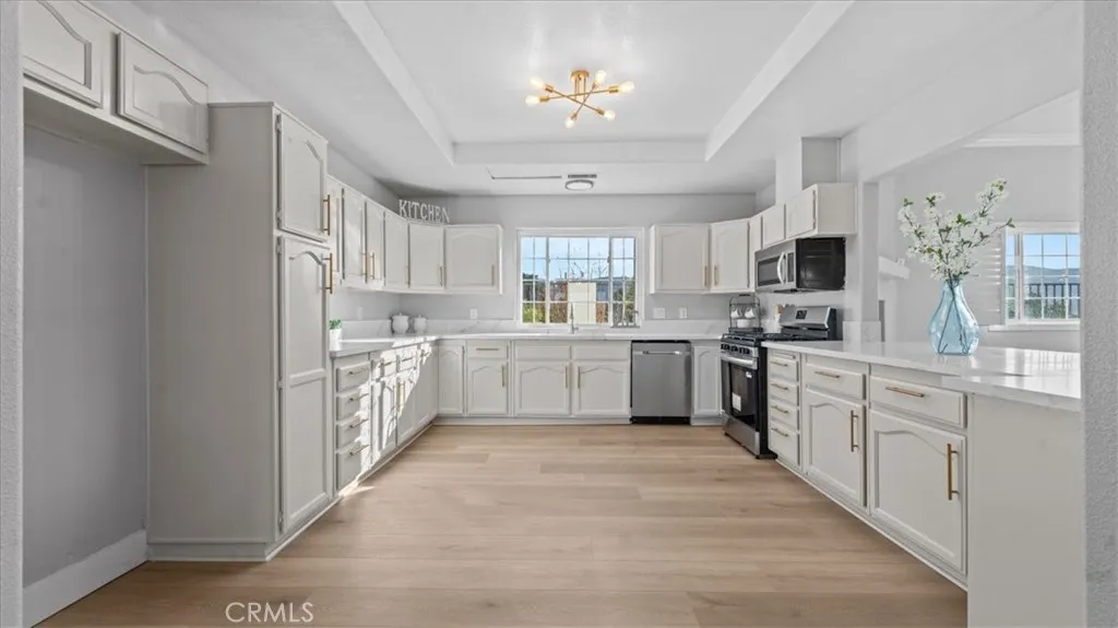 1006 W Pottery, Lake Elsinore, California 92530 home-pic-11