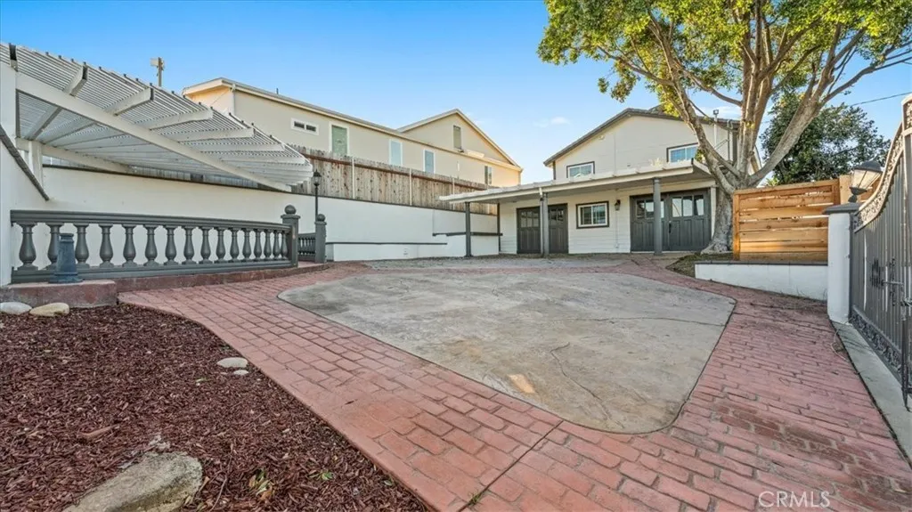 1006 W Pottery, Lake Elsinore, California 92530 home-pic-32