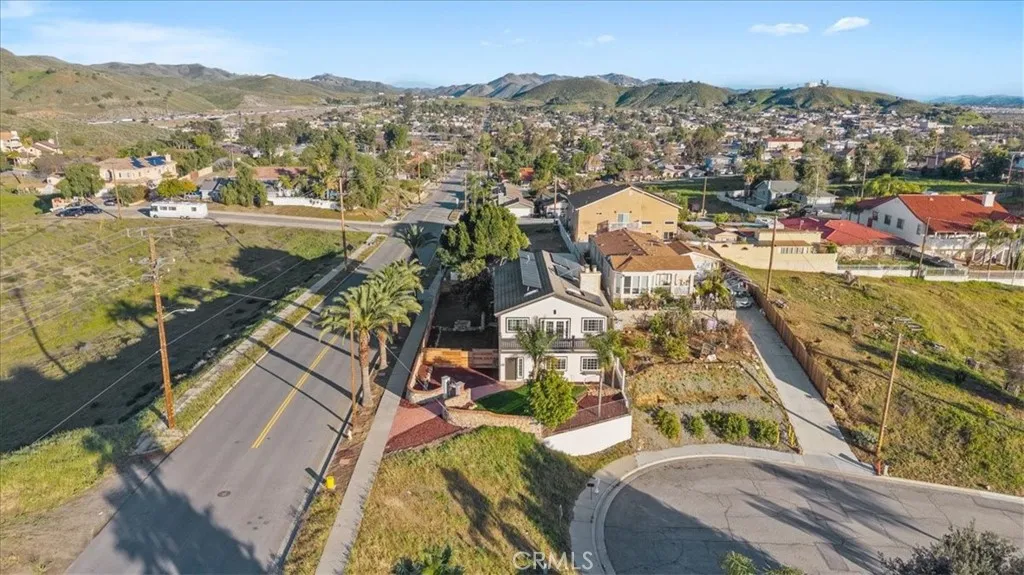 1006 W Pottery, Lake Elsinore, California 92530 home-pic-36