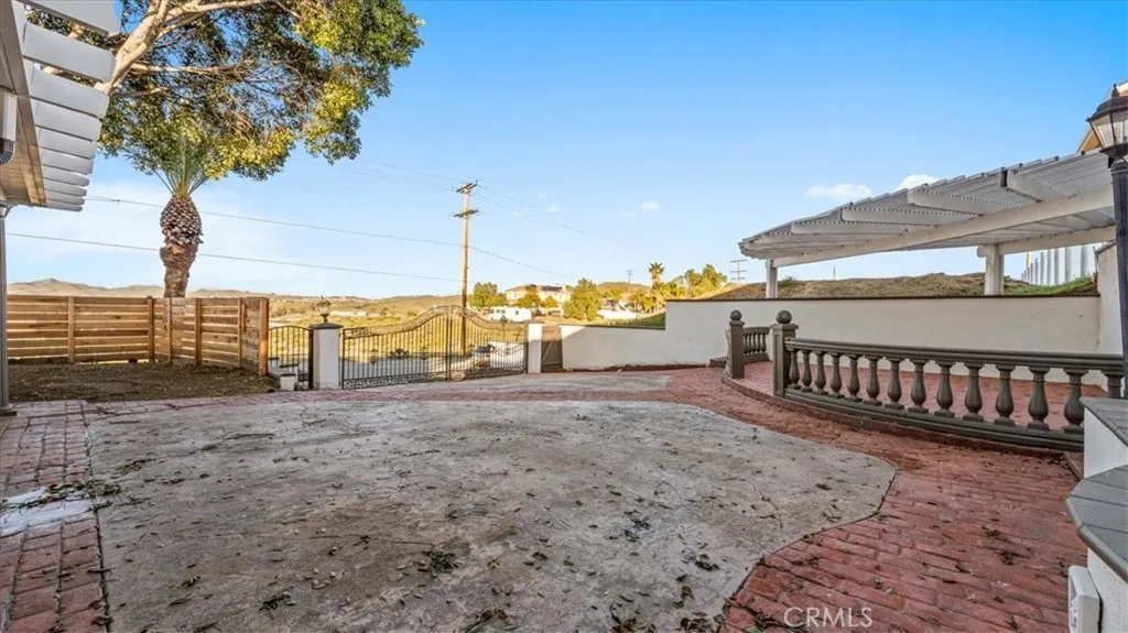 1006 W Pottery, Lake Elsinore, California 92530 home-pic-33