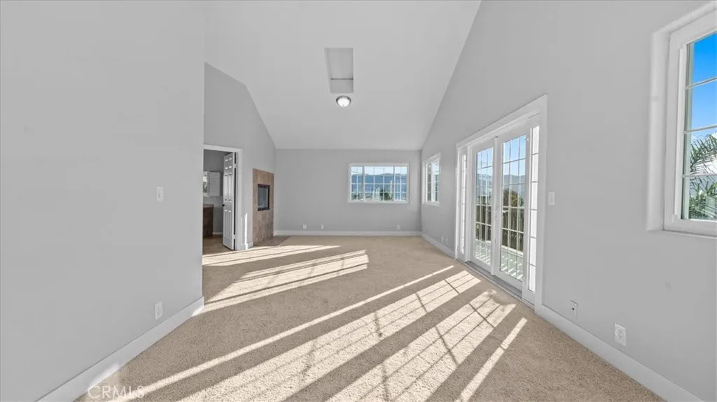 1006 W Pottery, Lake Elsinore, California 92530 home-pic-6