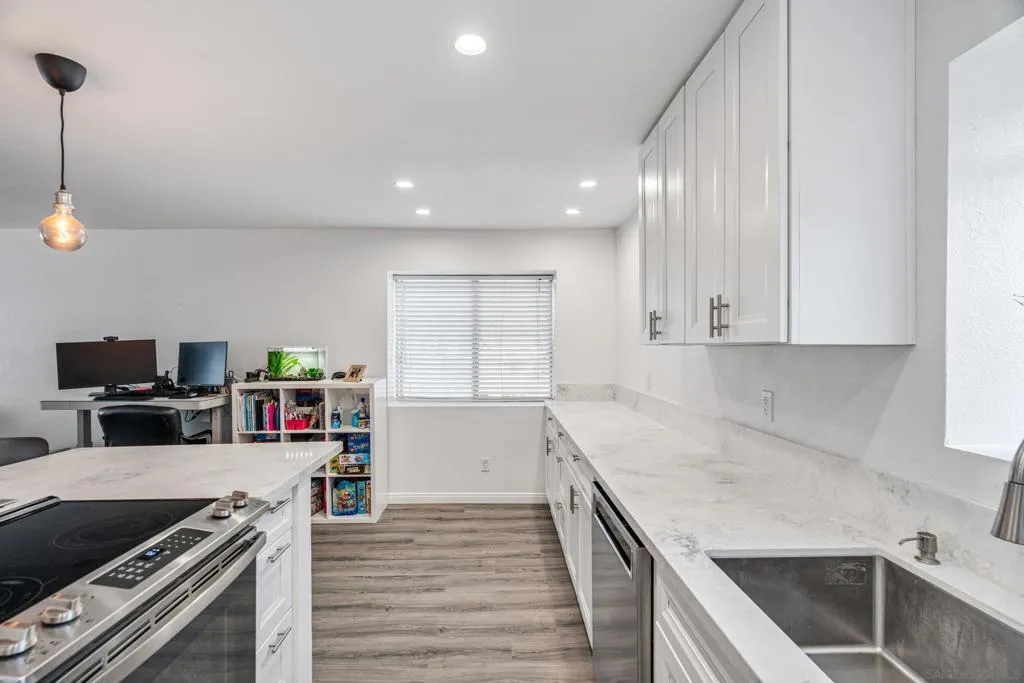 12403 Julian Ave 206, Lakeside, California 92040 home-pic-12