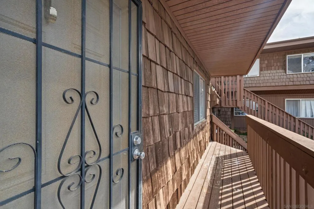 12403 Julian Ave 206, Lakeside, California 92040 home-pic-25