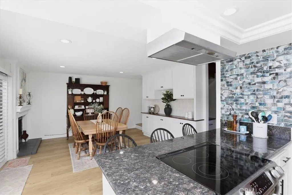 7061 Seville, Riverside, California 92504 home-pic-23