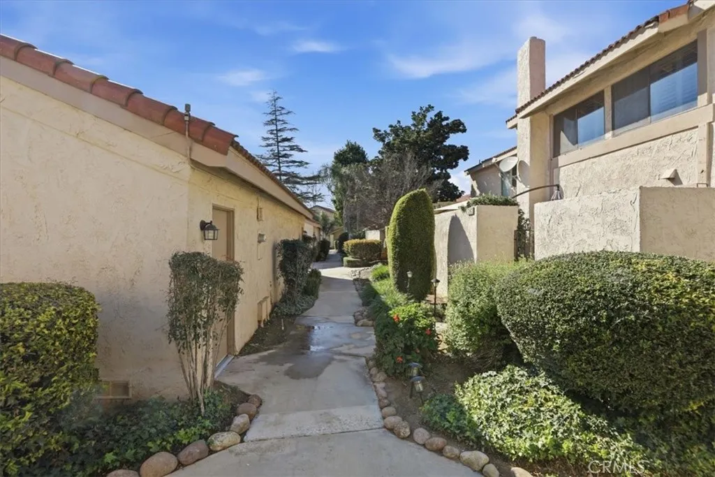7061 Seville, Riverside, California 92504 home-pic-41