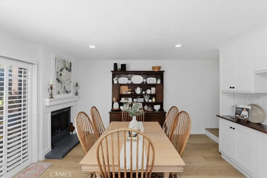 7061 Seville, Riverside, California 92504 home-pic-19
