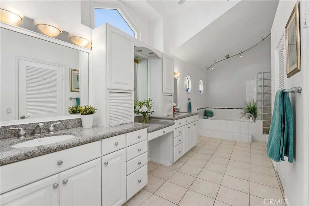 27921 Atherston, Mission Viejo, California 92692 home-pic-29
