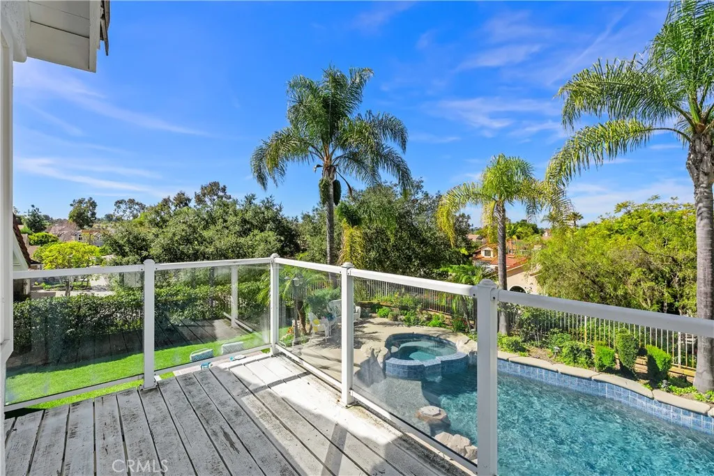 27921 Atherston, Mission Viejo, California 92692 home-pic-3