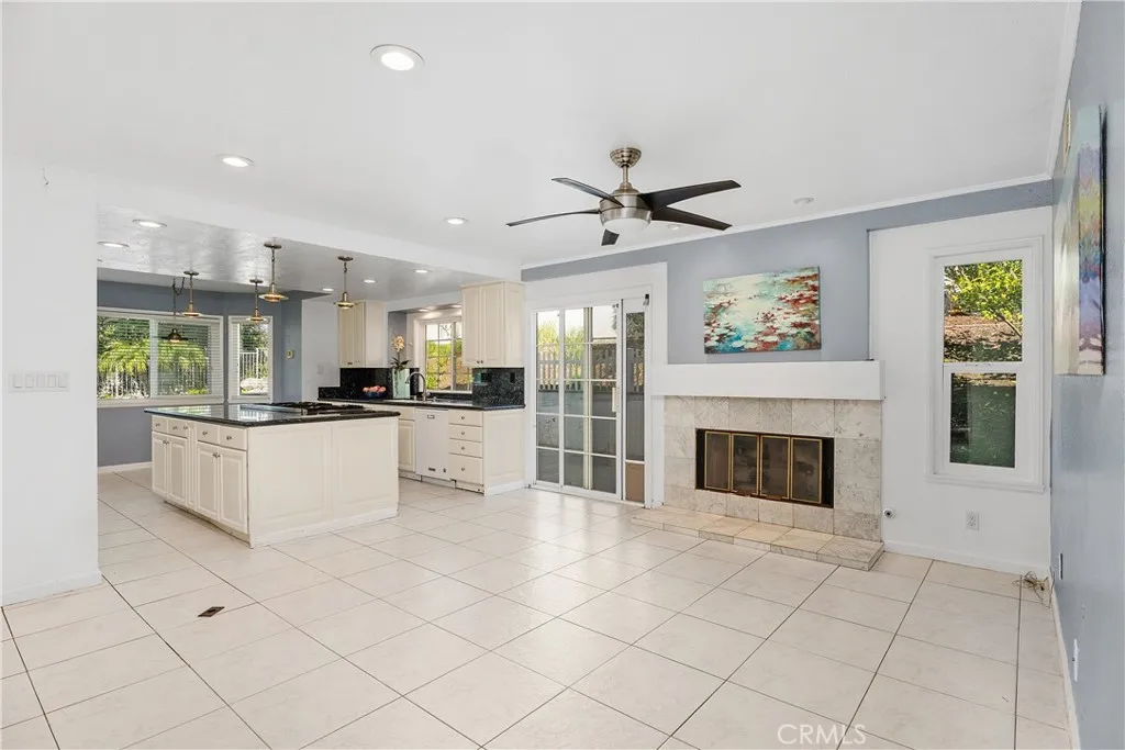 27921 Atherston, Mission Viejo, California 92692 home-pic-11