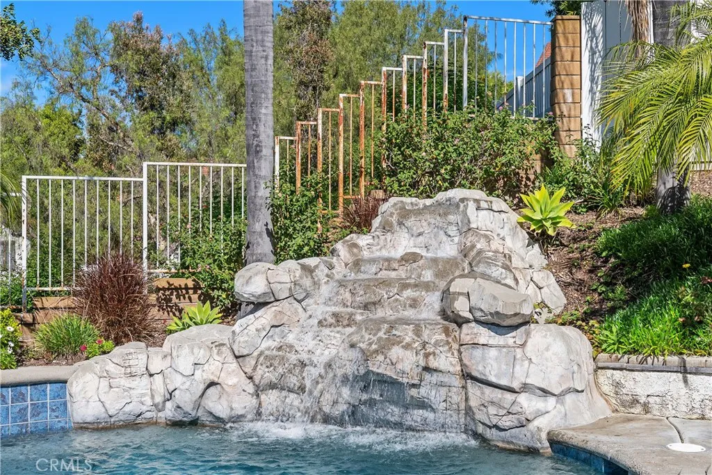 27921 Atherston, Mission Viejo, California 92692 home-pic-44