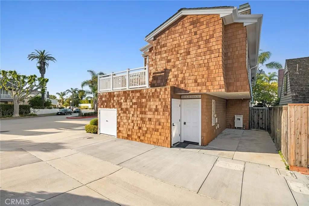 1701 E Balboa Boulevard, Newport Beach, California 92661 home-pic-40