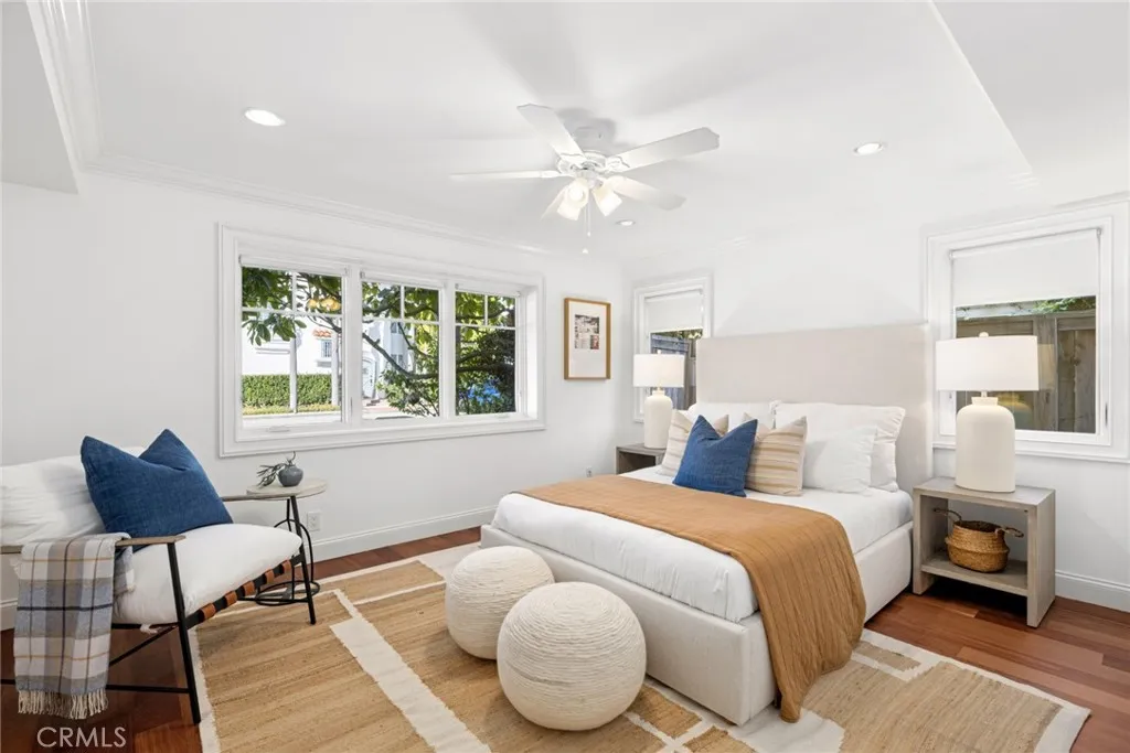 1701 E Balboa Boulevard, Newport Beach, California 92661 home-pic-25