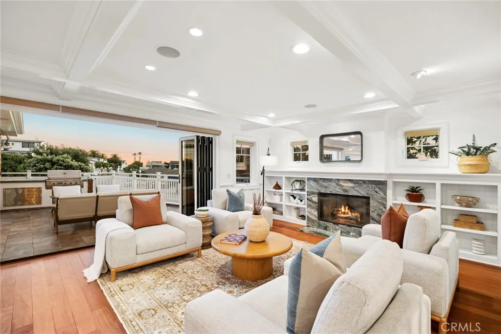1701 E Balboa Boulevard, Newport Beach, California 92661 home-pic-31