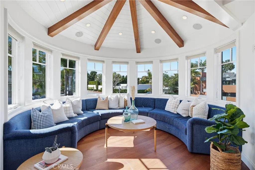 1701 E Balboa Boulevard, Newport Beach, California 92661 home-pic-15