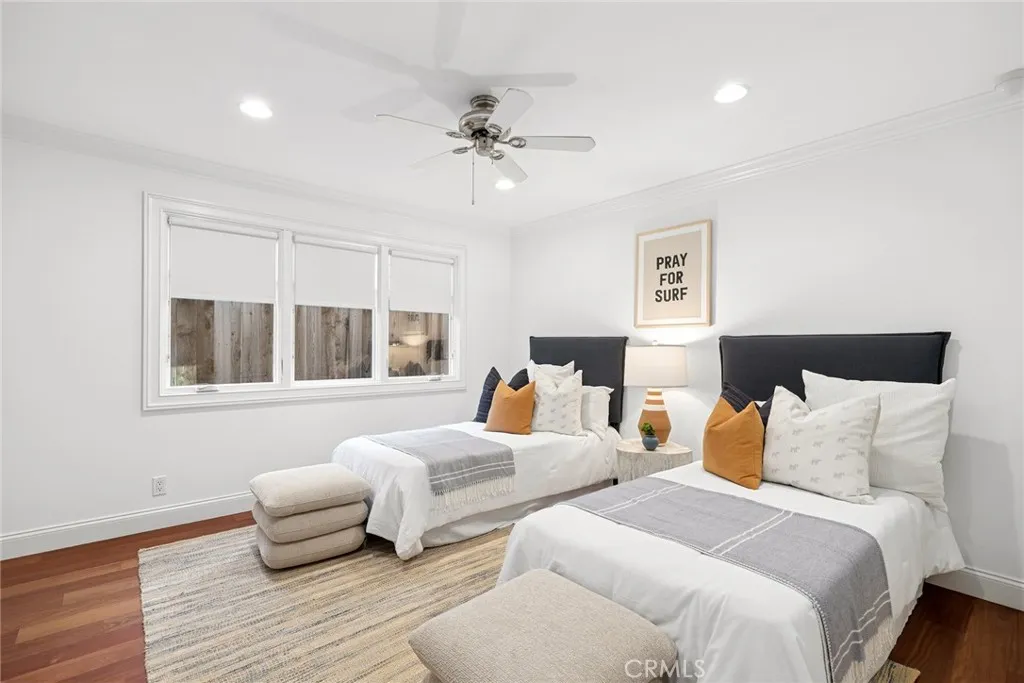 1701 E Balboa Boulevard, Newport Beach, California 92661 home-pic-26