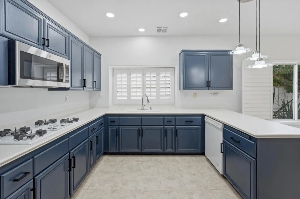 78663 Como Court, La Quinta, California 92253 home-pic-10