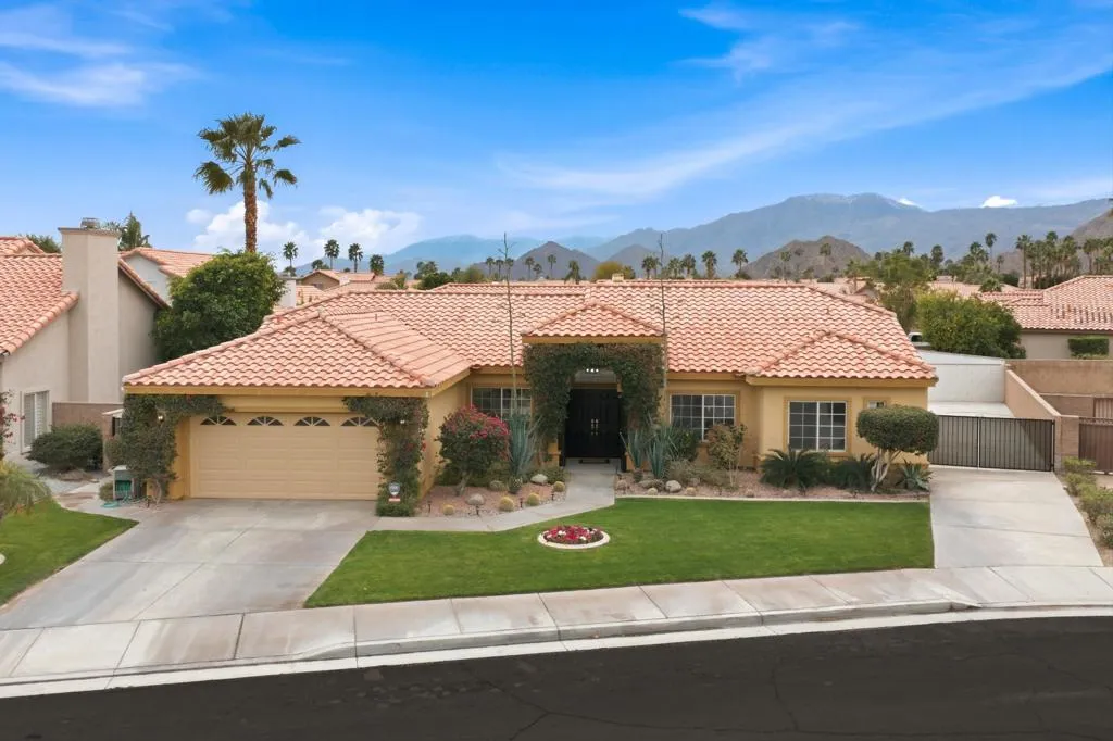 78663 Como Court, La Quinta, California 92253 home-pic-1