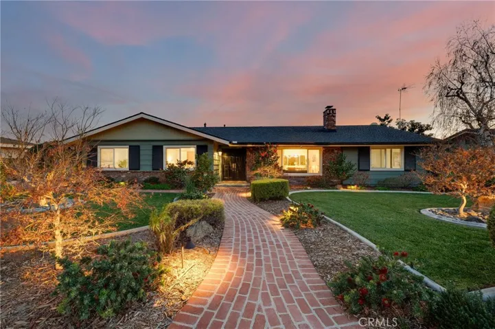 Welcome to 1268 Indian Springs