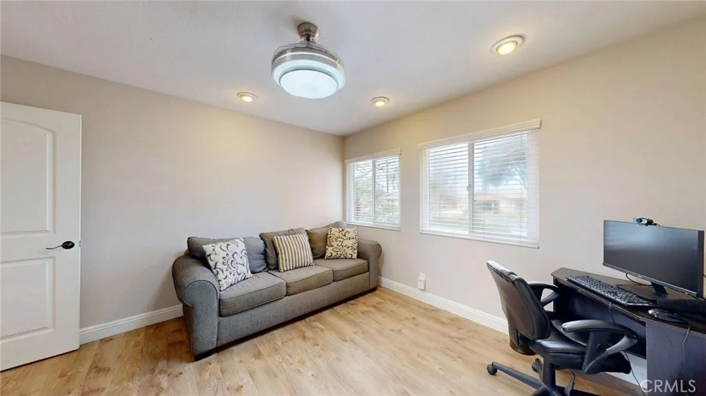 2078 Livingston, Riverside, California 92506 home-pic-34