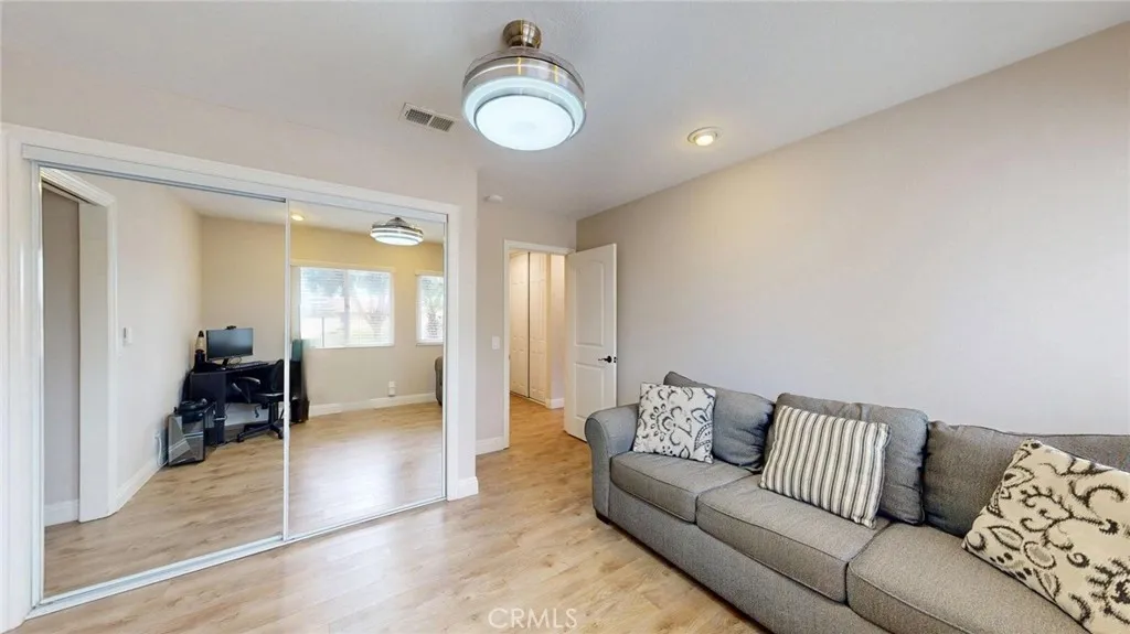 2078 Livingston, Riverside, California 92506 home-pic-33