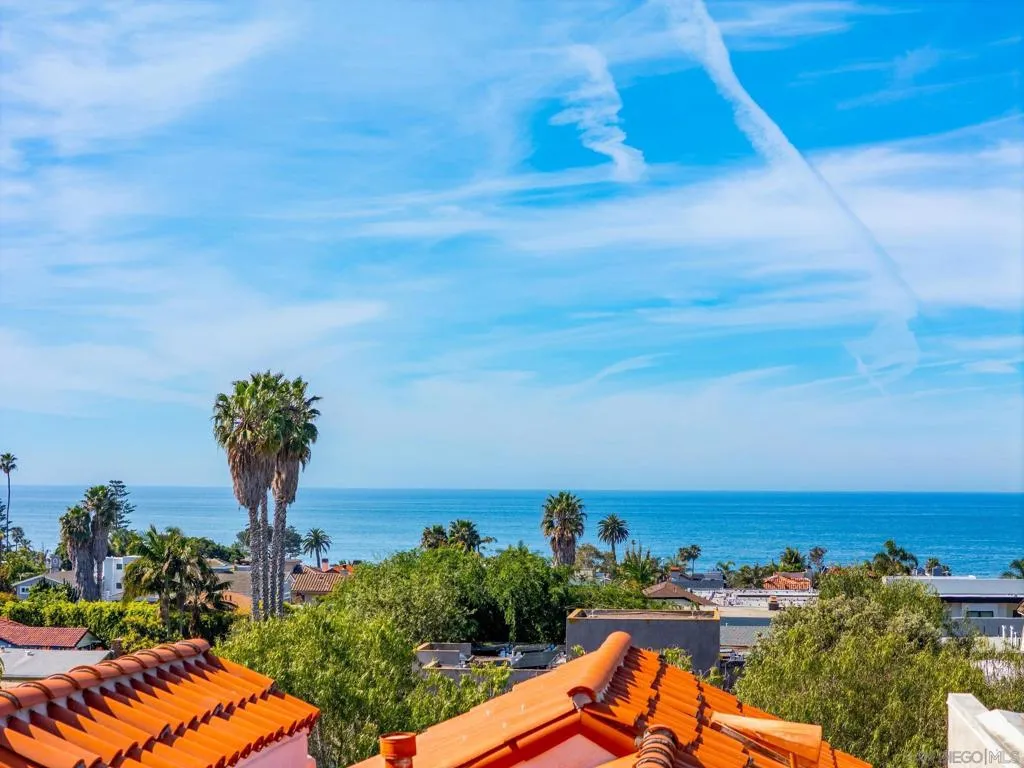 7337 Draper Ave, La Jolla, California 92037 home-pic-31