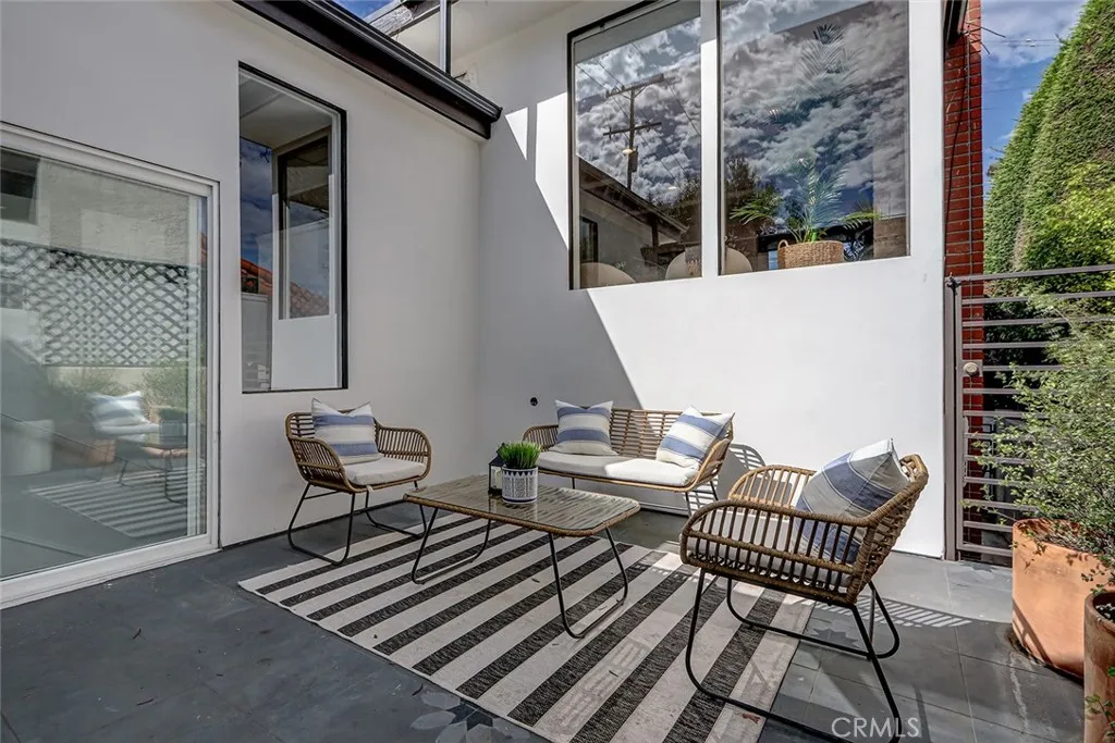 1500 2nd, Manhattan Beach, California 90266 home-pic-20