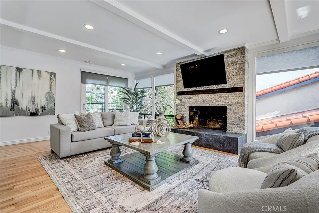 1500 2nd, Manhattan Beach, California 90266 home-pic-14