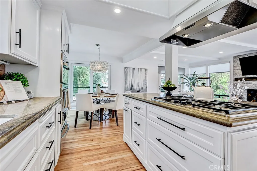 1500 2nd, Manhattan Beach, California 90266 home-pic-12