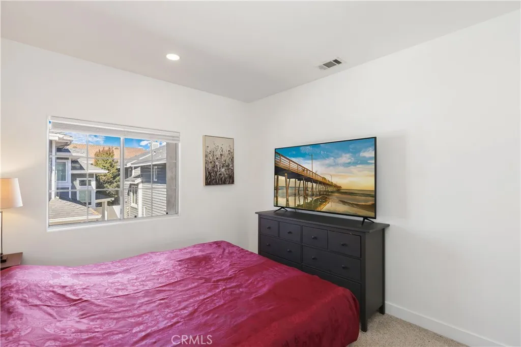 2421 E 16th 1, Newport Beach, California 92663 home-pic-32