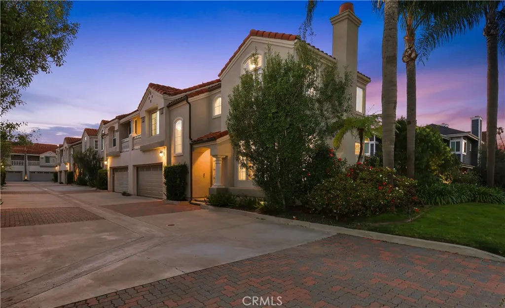 2421 E 16th 1, Newport Beach, California 92663 home-pic-50