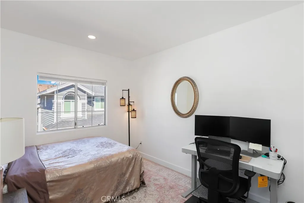 2421 E 16th 1, Newport Beach, California 92663 home-pic-27
