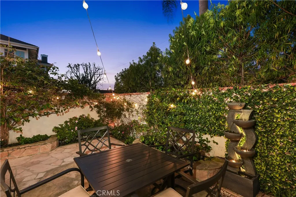 2421 E 16th 1, Newport Beach, California 92663 home-pic-43