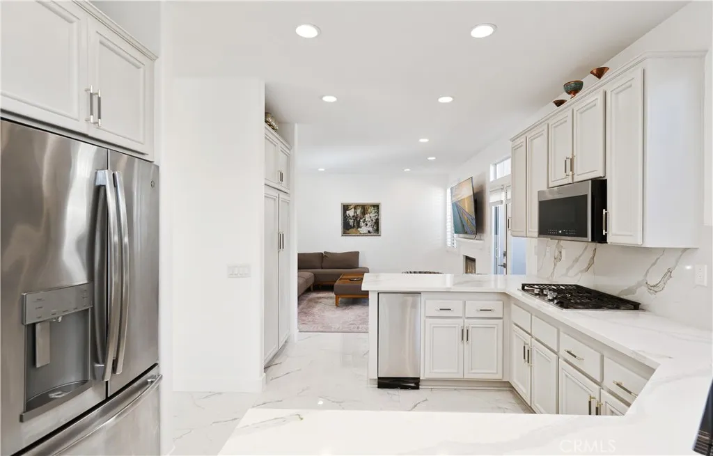 2421 E 16th 1, Newport Beach, California 92663 home-pic-11