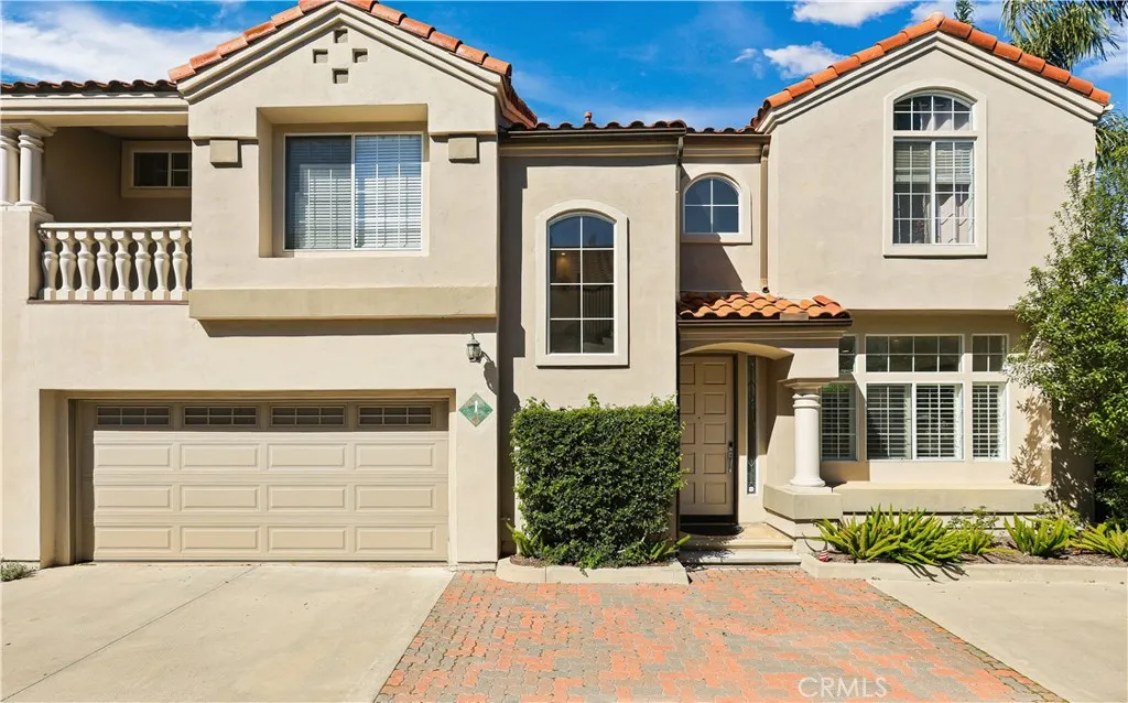 2421 E 16th 1, Newport Beach, California 92663 home-pic-1